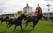 How to make the most of a day at the races