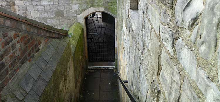 york-ghosts-bootham-bar