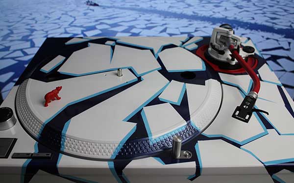 dan-axon-turntable-ice