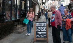 Haunted to close: Astrologer gives up the ghost on spooky attraction
