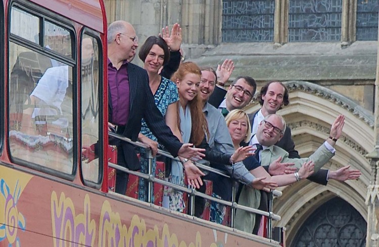 top-deck-bus-tour