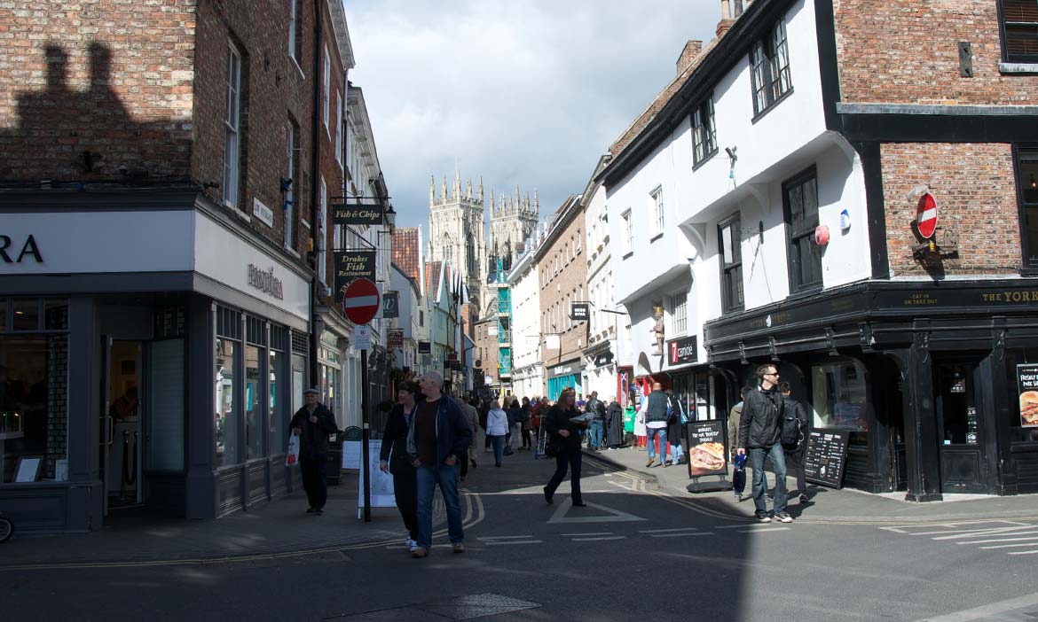 york-postcards-petergate-2015