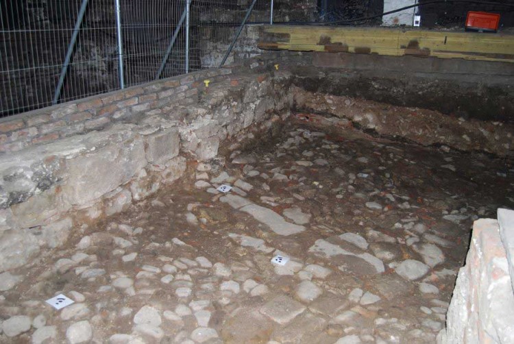 The cobbled street under the stage. Photographs: York Theatre Royal