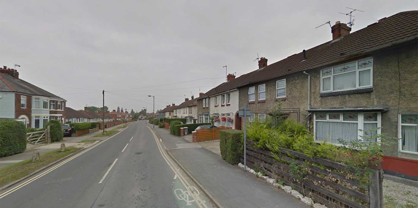 Man tries to entice 13-year-old girl into his car in York