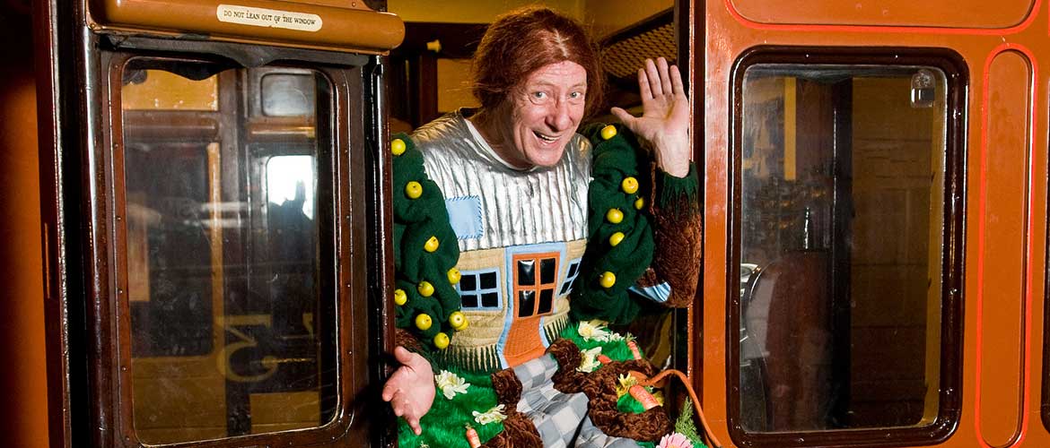 Dame on a train: Berwick panto moves to NRM after amazing discovery at theatre