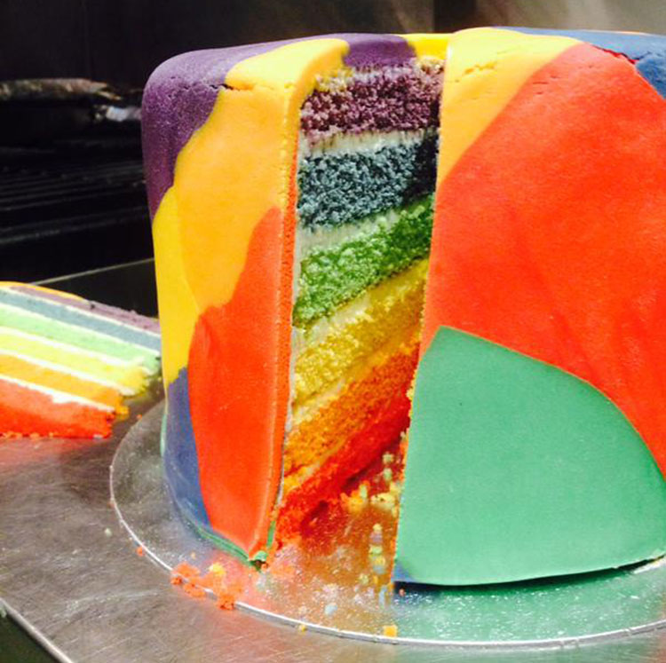 rainbow-pride-york-cake