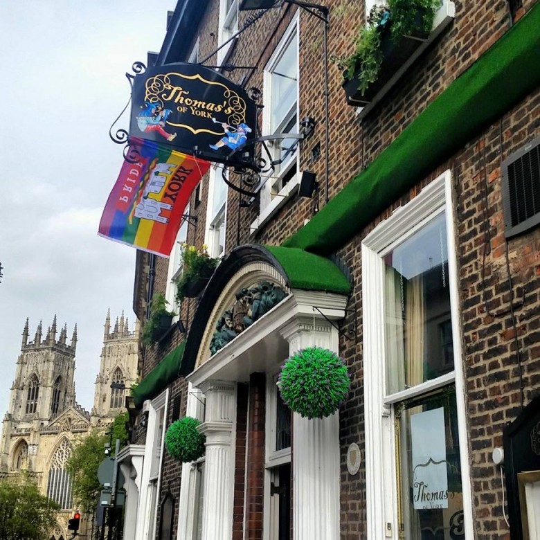 rainbow-pride-york-thomas