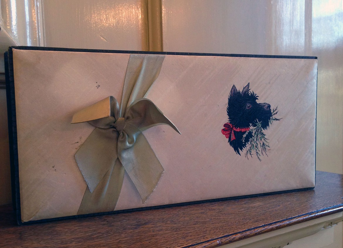 A Scottie dog decorates this selection box