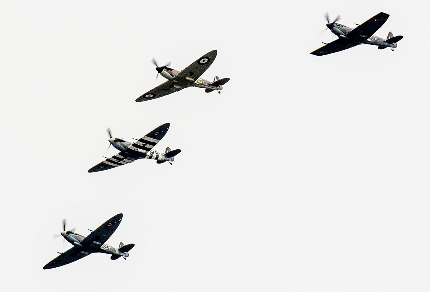Video and pix of the Spitfire flypast over York: a stunning spectacle