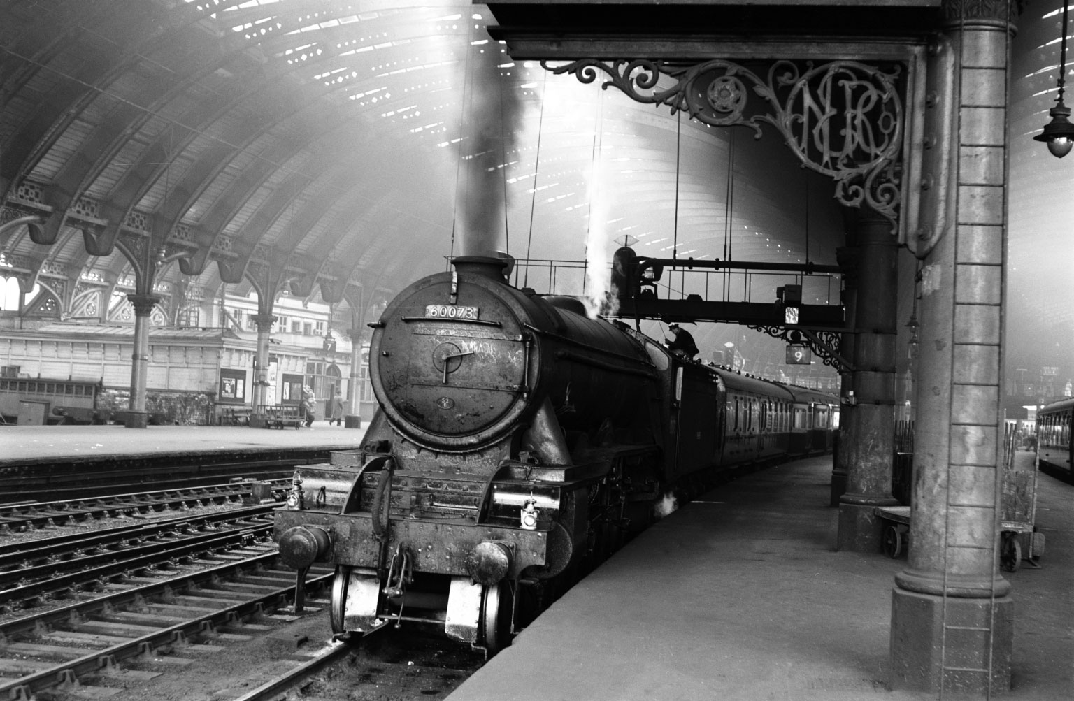 13 wonderful old photographs that show how York Railway Station has changed down the years