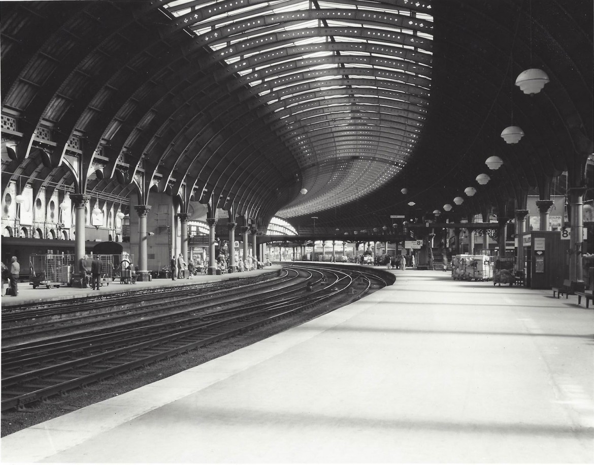 York station's sweeping roofline is shown off to great effect in this photograph from 1970