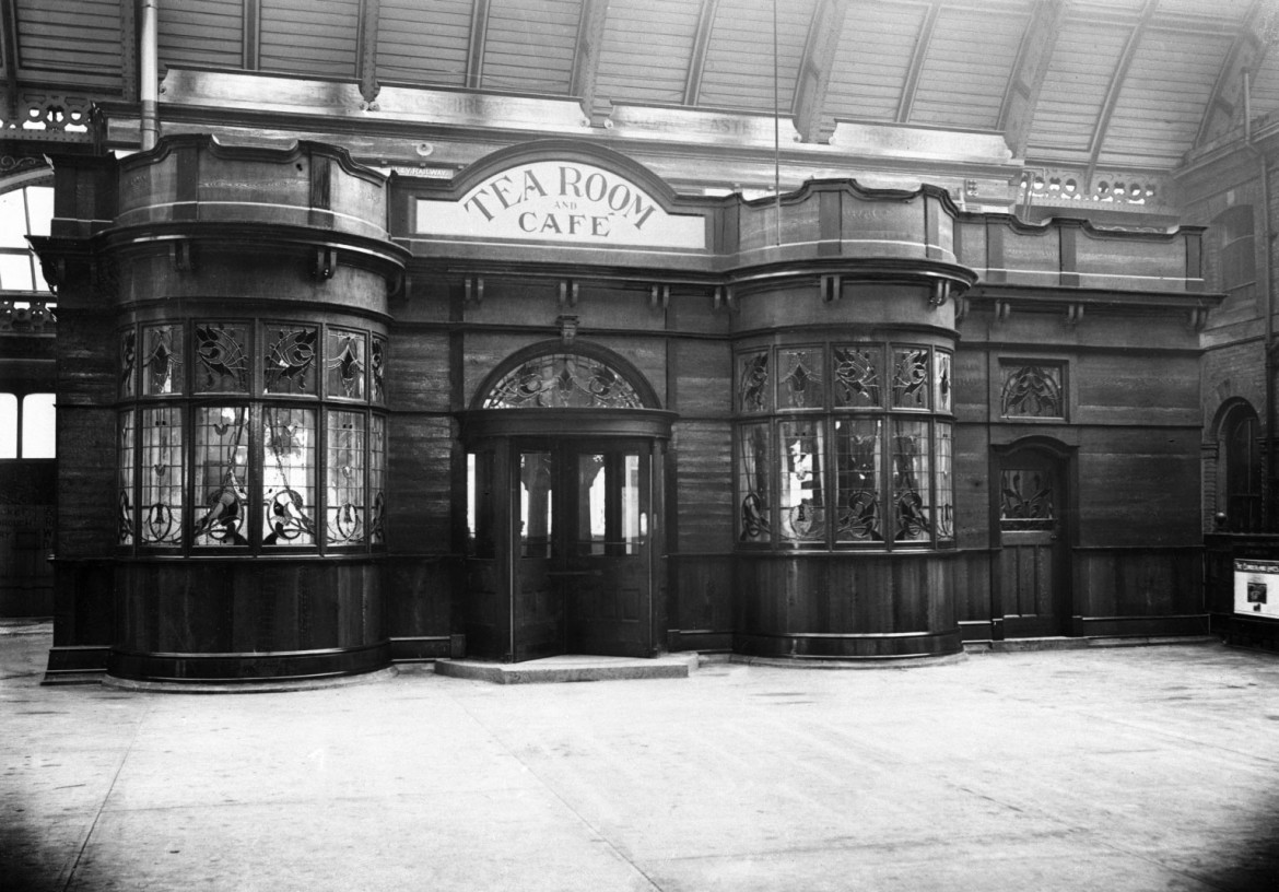 Skinny vanilla lattes were definitely not on the menu at York station tearoom in 1905