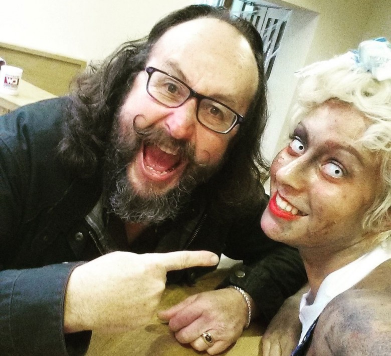 Aye aye… Dave gets in on the #ScarySelfie act. Photograph William Anelay on Twitter