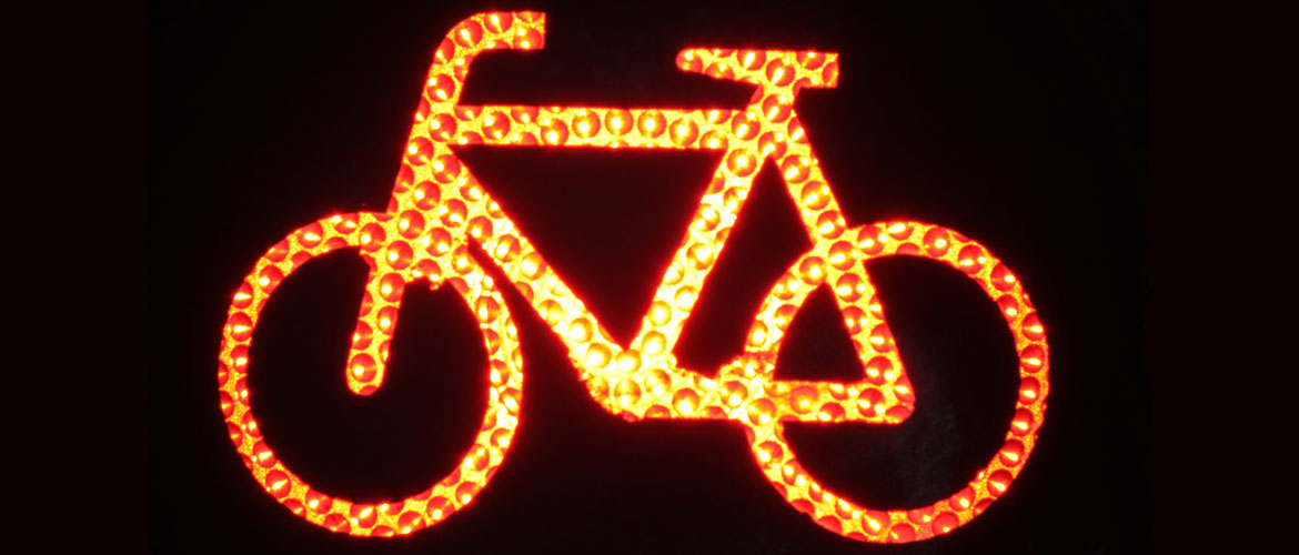 Police stop 36 cyclists for riding around York without lights at night