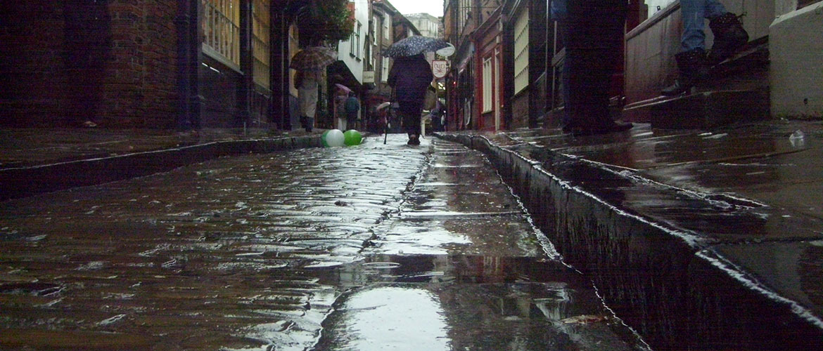 Heavy rain and gales could bring flooding to York at the start of the week