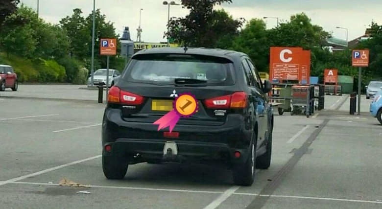 Someone awarded this B&Q parking an honorary rosette