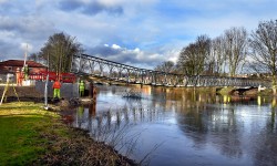 Video & pix: New footbridge at Tadcaster reaches across the River Wharfe