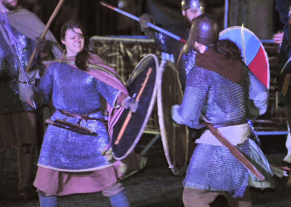 Hand-to-hand fighting