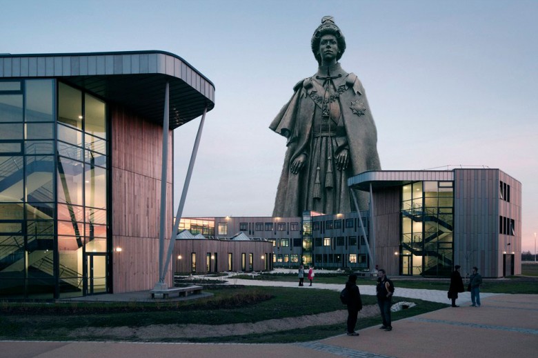How York Vision envisaged Her Maj, giant style