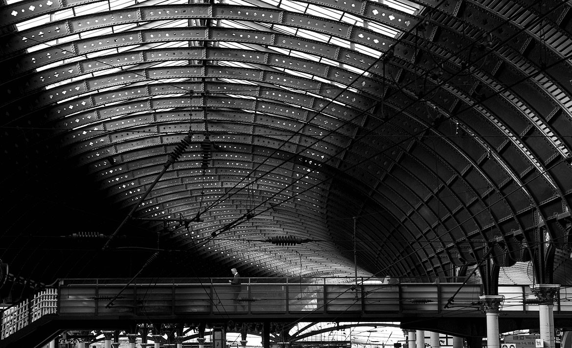 Riveting roof