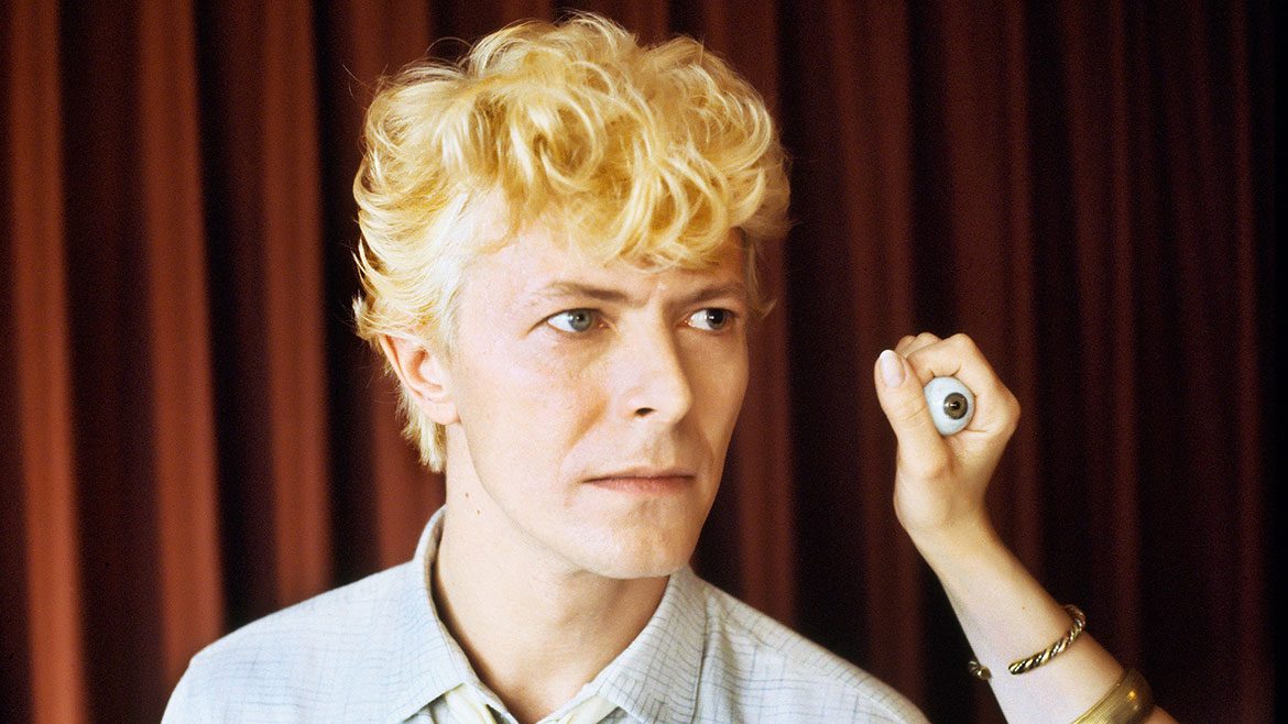 Bowie at Madame Tussauds as they pick out one of his eye colours for their waxwork of the singer