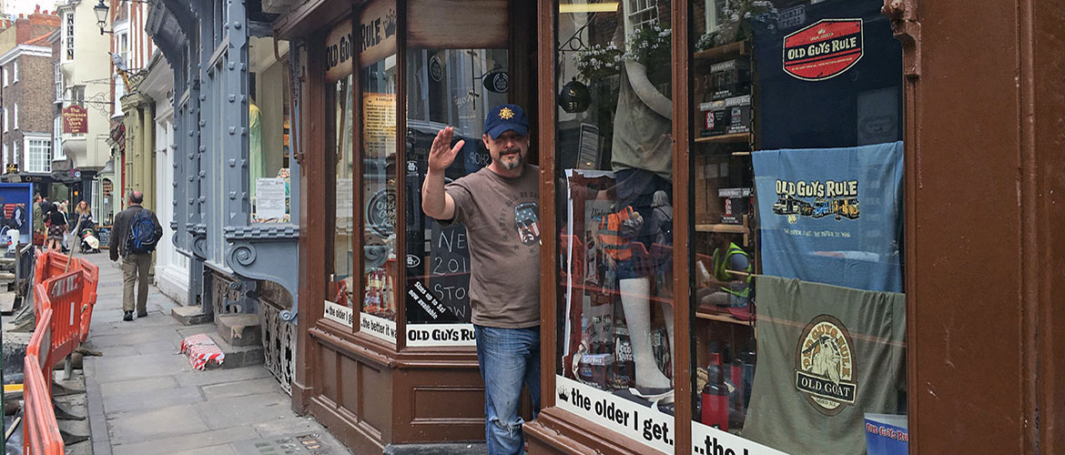 York shop closes – Manager thanks all his customers for being ‘cool as’