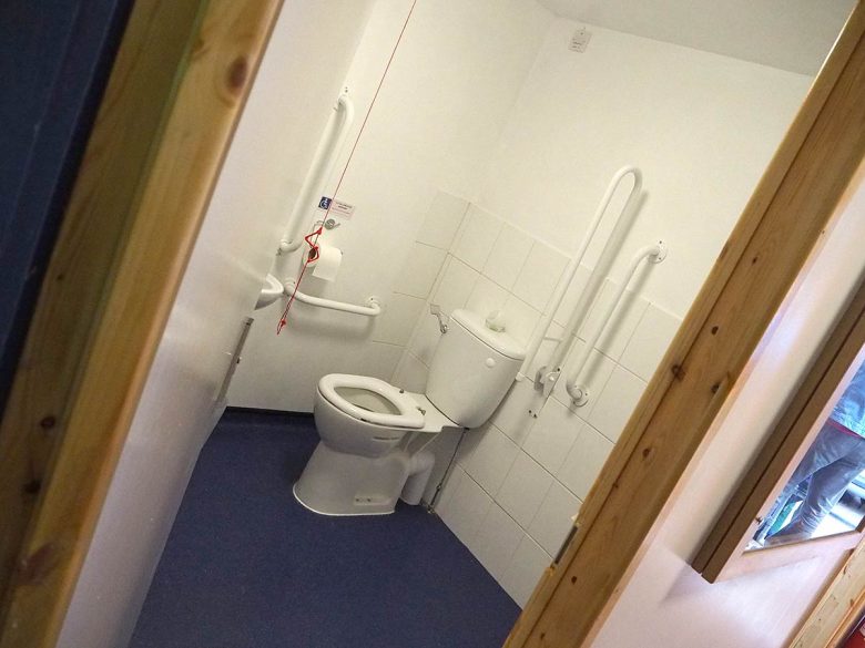 lmo-scouts-toilets