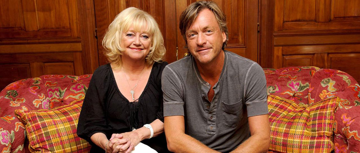 TV favourites Richard and Judy head to York for a chat on the sofa