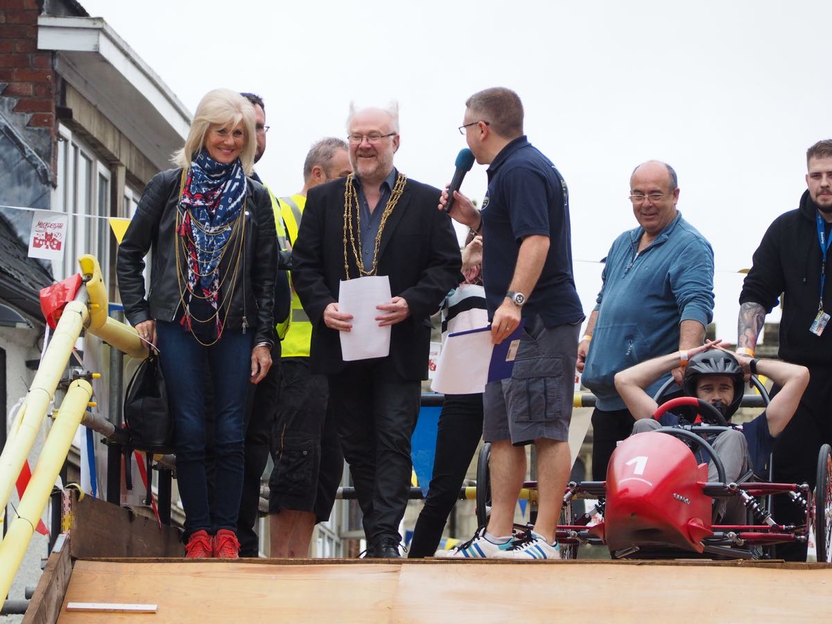 Lord Mayor of York Cllr Dave Taylor gets the inaugural Micklegate Run Soapbox Challenge underway