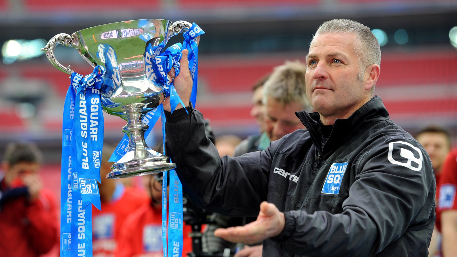 Gary Mills is new York City manager, Jackie McNamara is named club chief executive