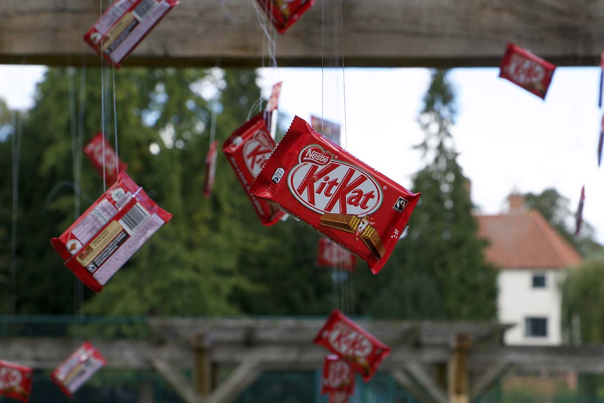 KitKats appear out of thin air! 1,000 free bars up for grabs in York
