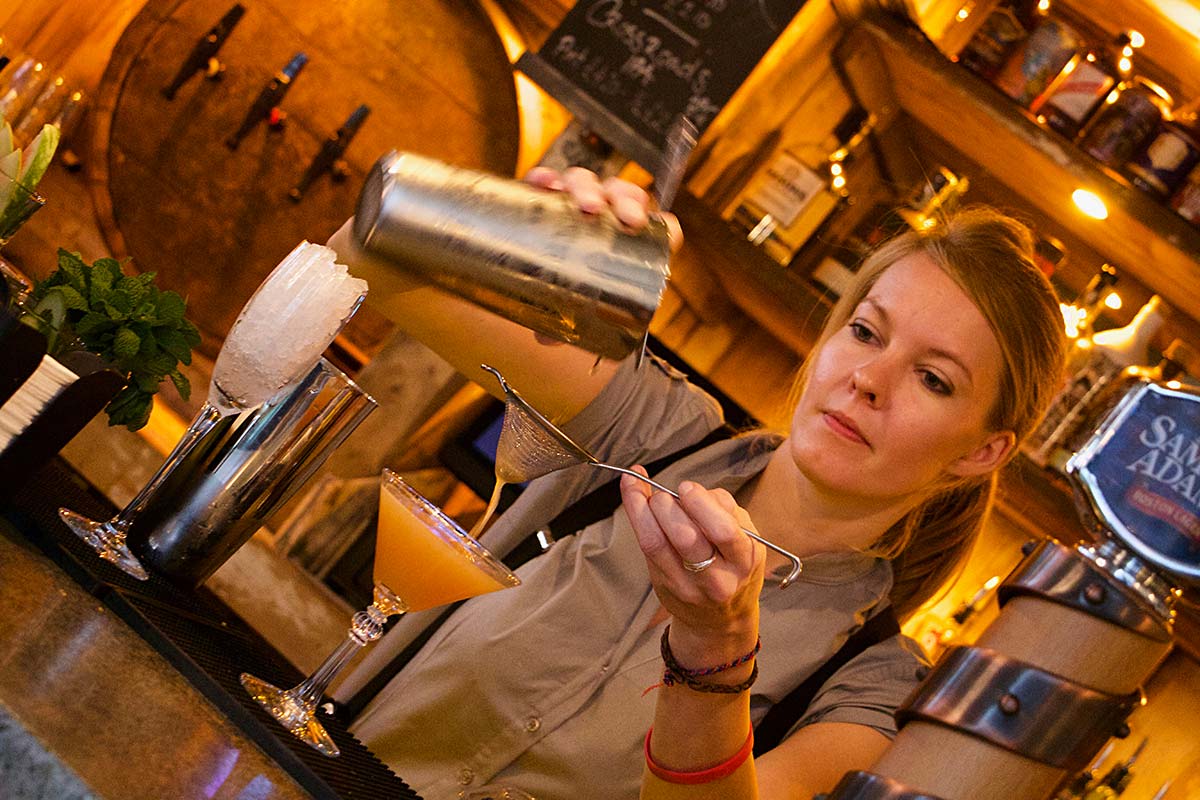 Inside York’s newest bar: 12 pictures of cocktail hotspot just opened in historic venue