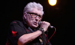 Review: The Sensational 60s Experience