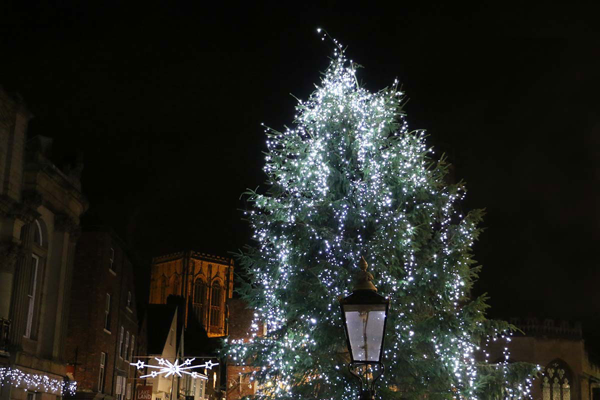 17 pictures – and one video – of the York Christmas lights switch on 2016
