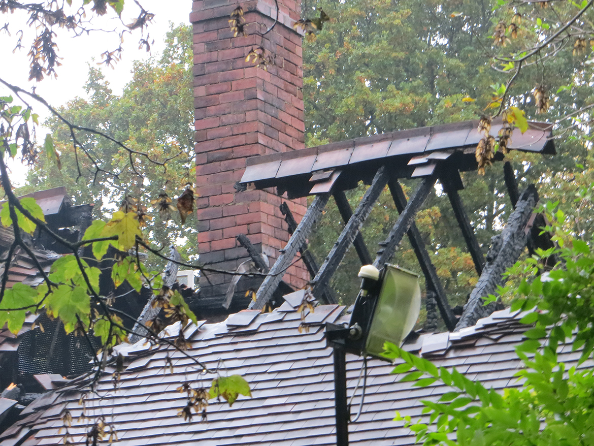 york-west-bank-park-lodge-fire-22