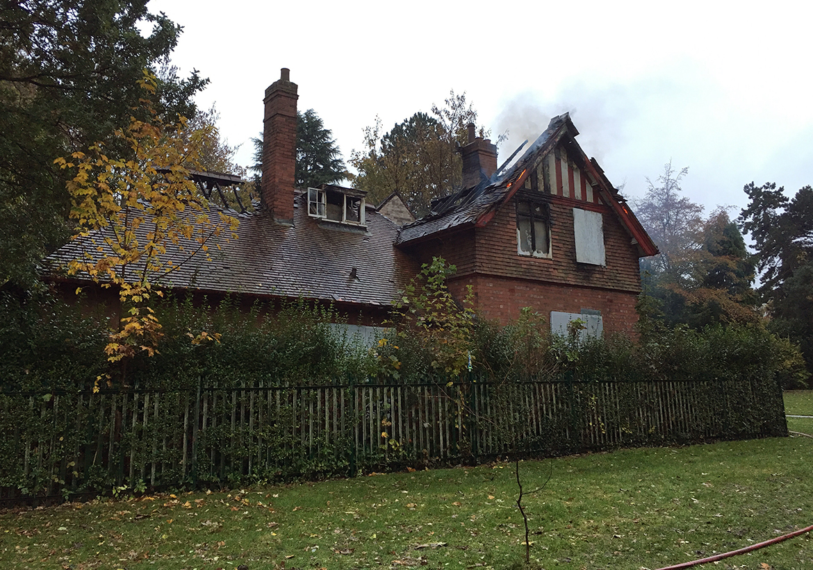 york-west-bank-park-lodge-fire-30