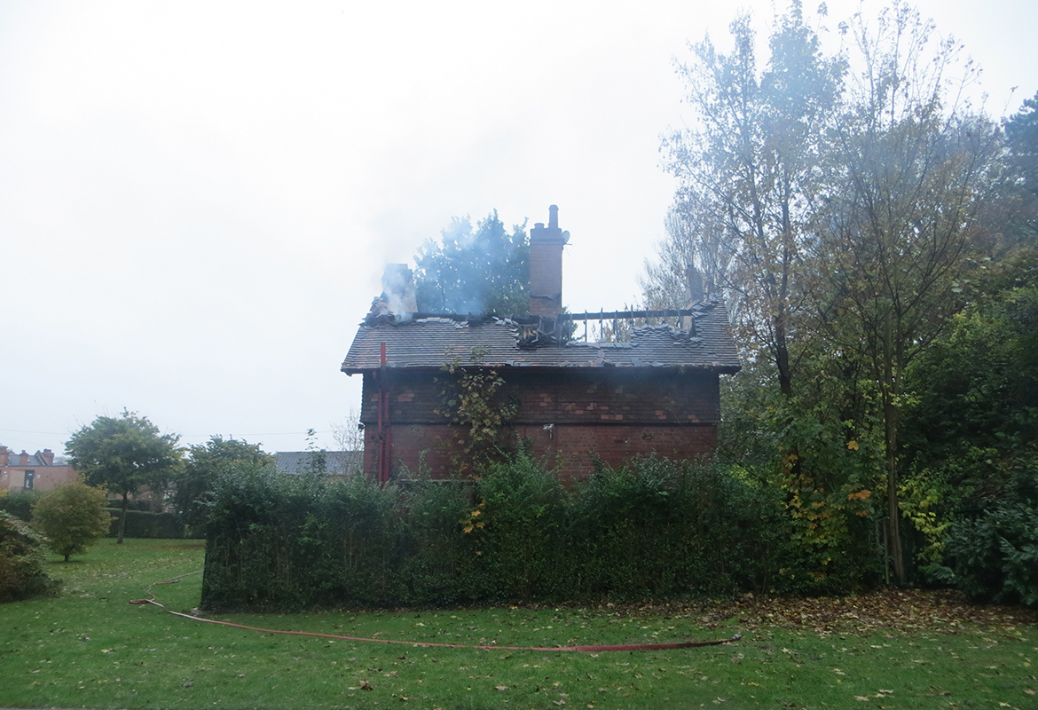york-west-bank-park-lodge-fire-7
