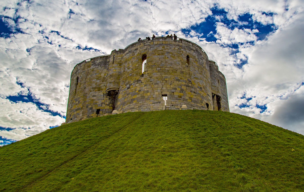 Fighting fund for Clifford’s Tower legal challenge raises £4.4K in ten days – but more is needed