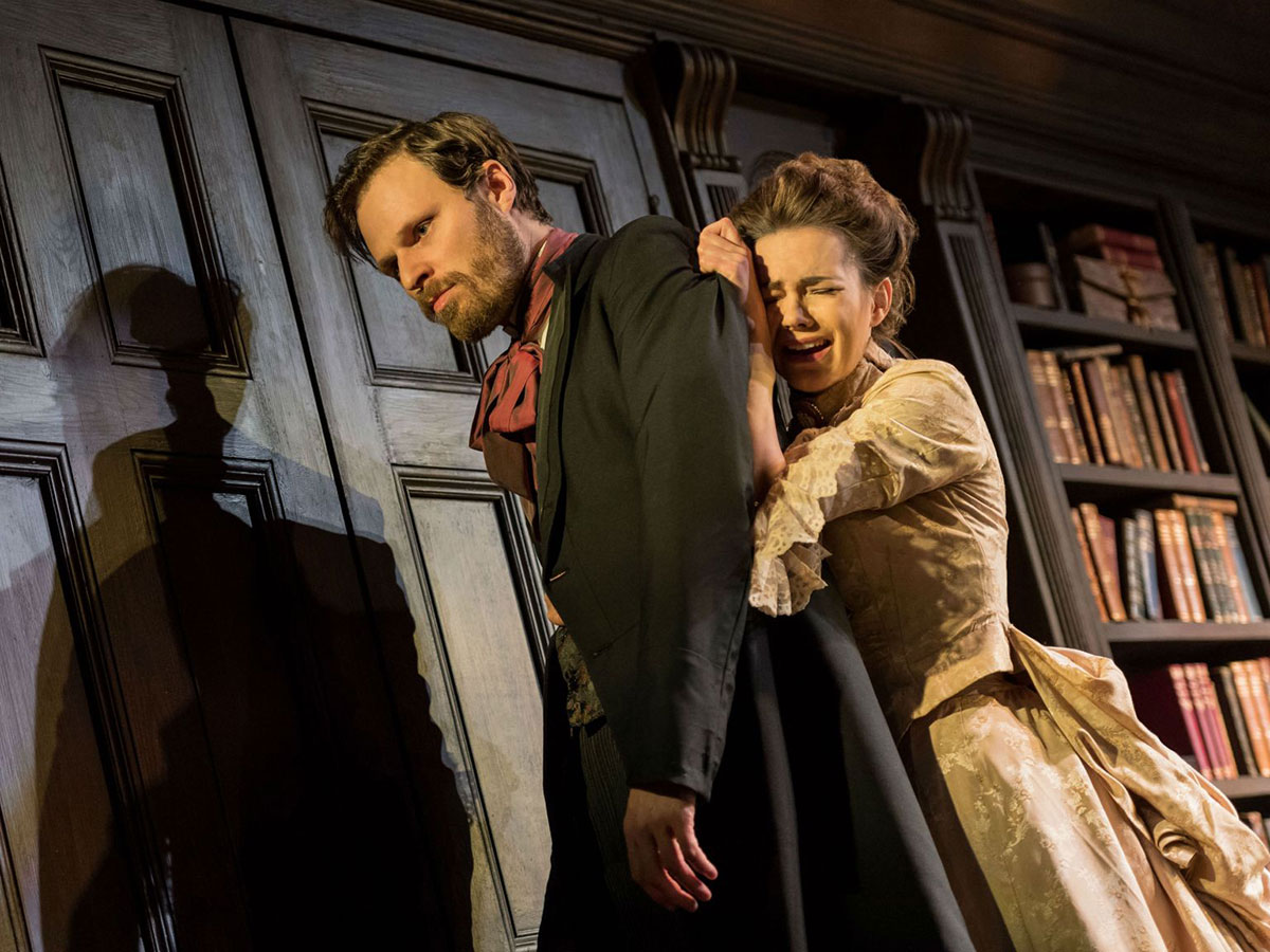 Review: Gaslight