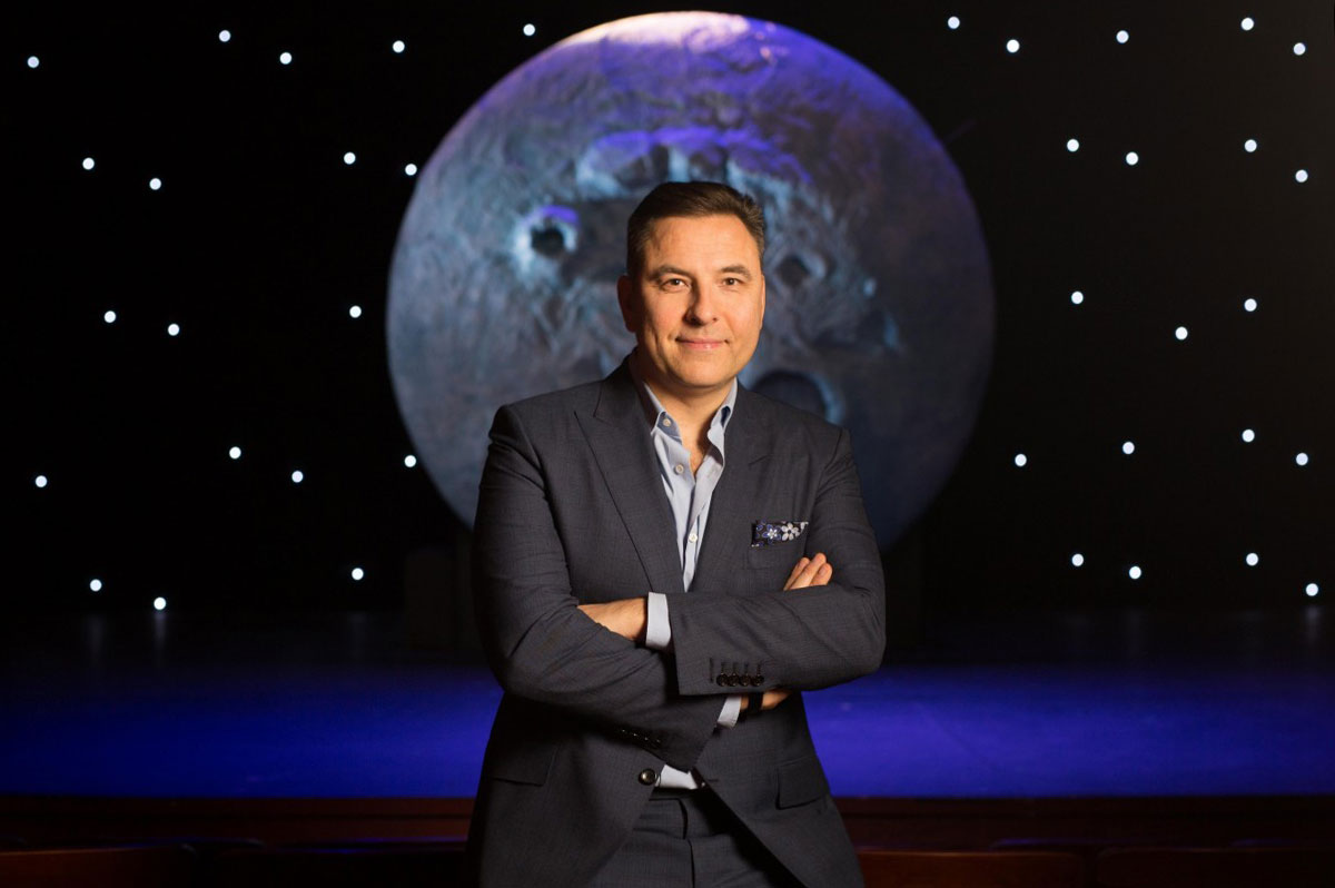 David Walliams reveals his favourite children’s writers – as his hippo show comes to town