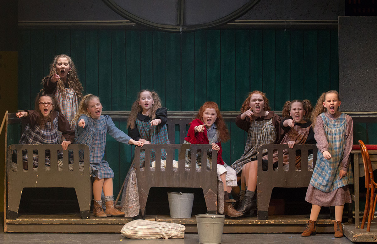 Review: Annie