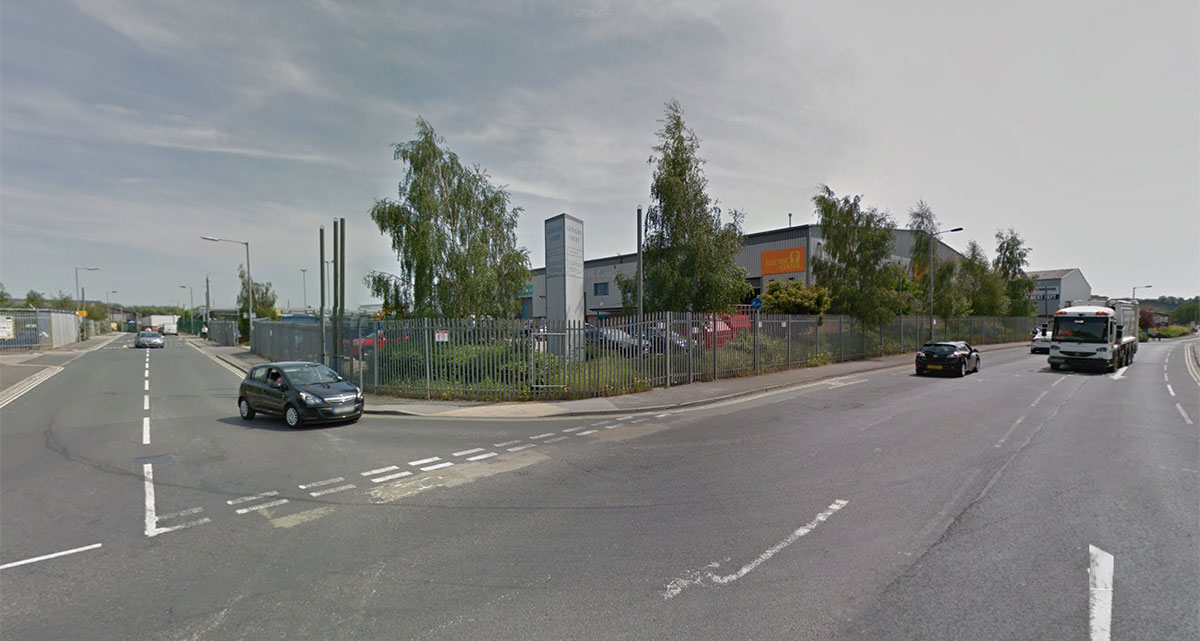 Woman cyclist airlifted to hospital after being hit by lorry in York