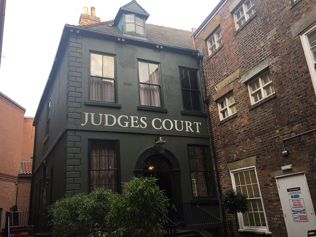 Big new bar could ‘decimate’ hotel’s business, owners warn