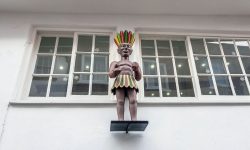 New shop to open underneath York’s famous Native American