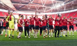 The pictures and videos which sum up York City’s brilliant Wembley win