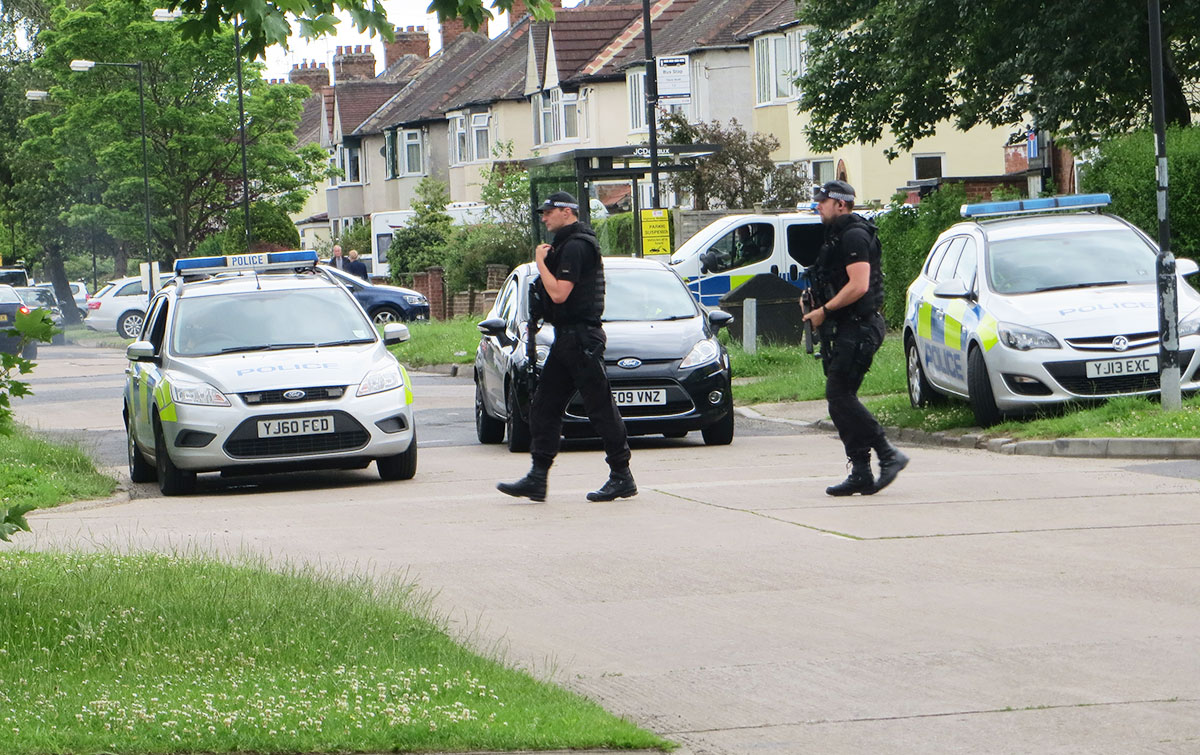 Video and pix: Armed police close off York streets after reports of knife fight – updated
