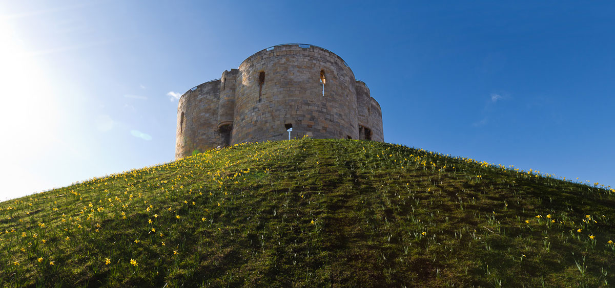 Judge gives controversial Clifford’s Tower visitor centre the green light