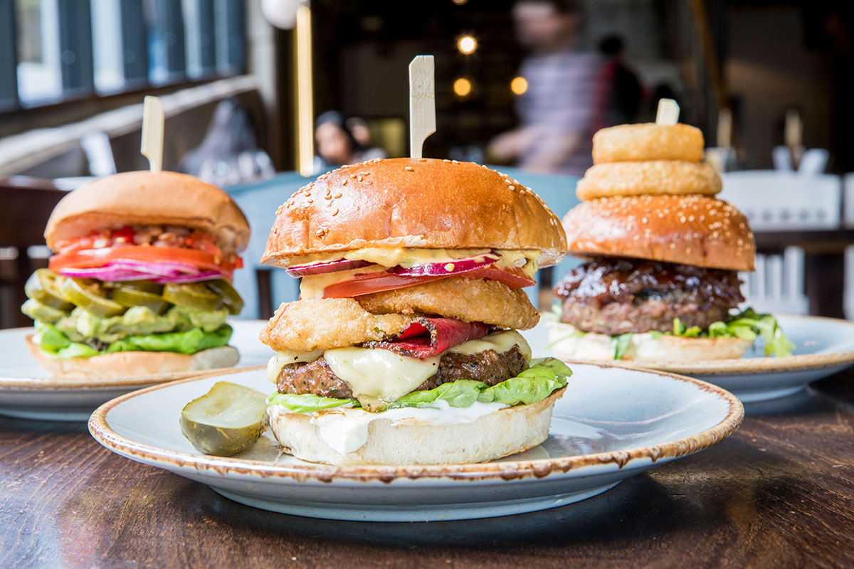 Plan to turn York shop into a burger restaurant
