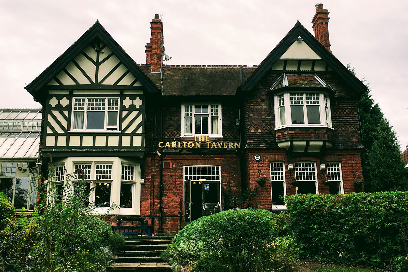 Hundreds sign petition demanding York pub is saved