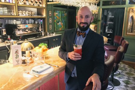 Video: Making York’s brand new cocktail – the Mansion House Sling